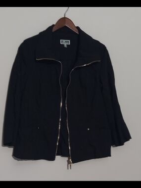 JM Collection Black Zip-Front Blazer